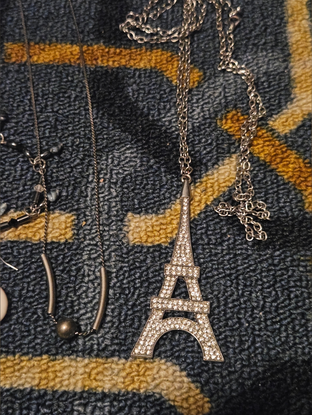 Assorted Jewelery Bundle - Picture 6 of 7